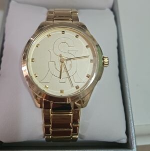 Steve Madden Gold-Tone Logo Dial Bracelet Watch